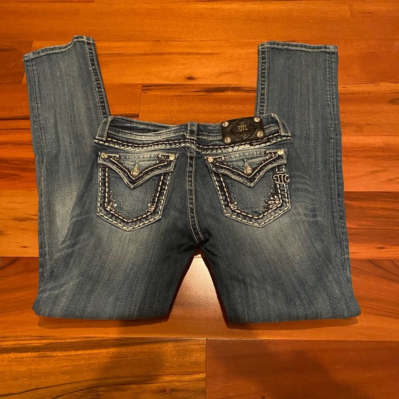 Miss Me Jeans - Picture 2 of 7